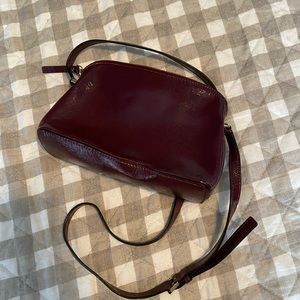 Excellent condition Kate Spade maroon purse